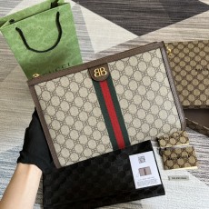 구찌 GUCCI 해커 프로젝트 클러치