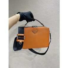 프라다 PRADA Brique Saffiano 브리크 크로스 백