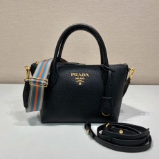 프라다 PRADA 다이노 가죽 토트 백