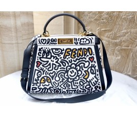 펜디 FENDI 아이코닉 피카부 토트 백