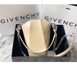 지방시 GIVENCHY Antigona Lock 체인 백